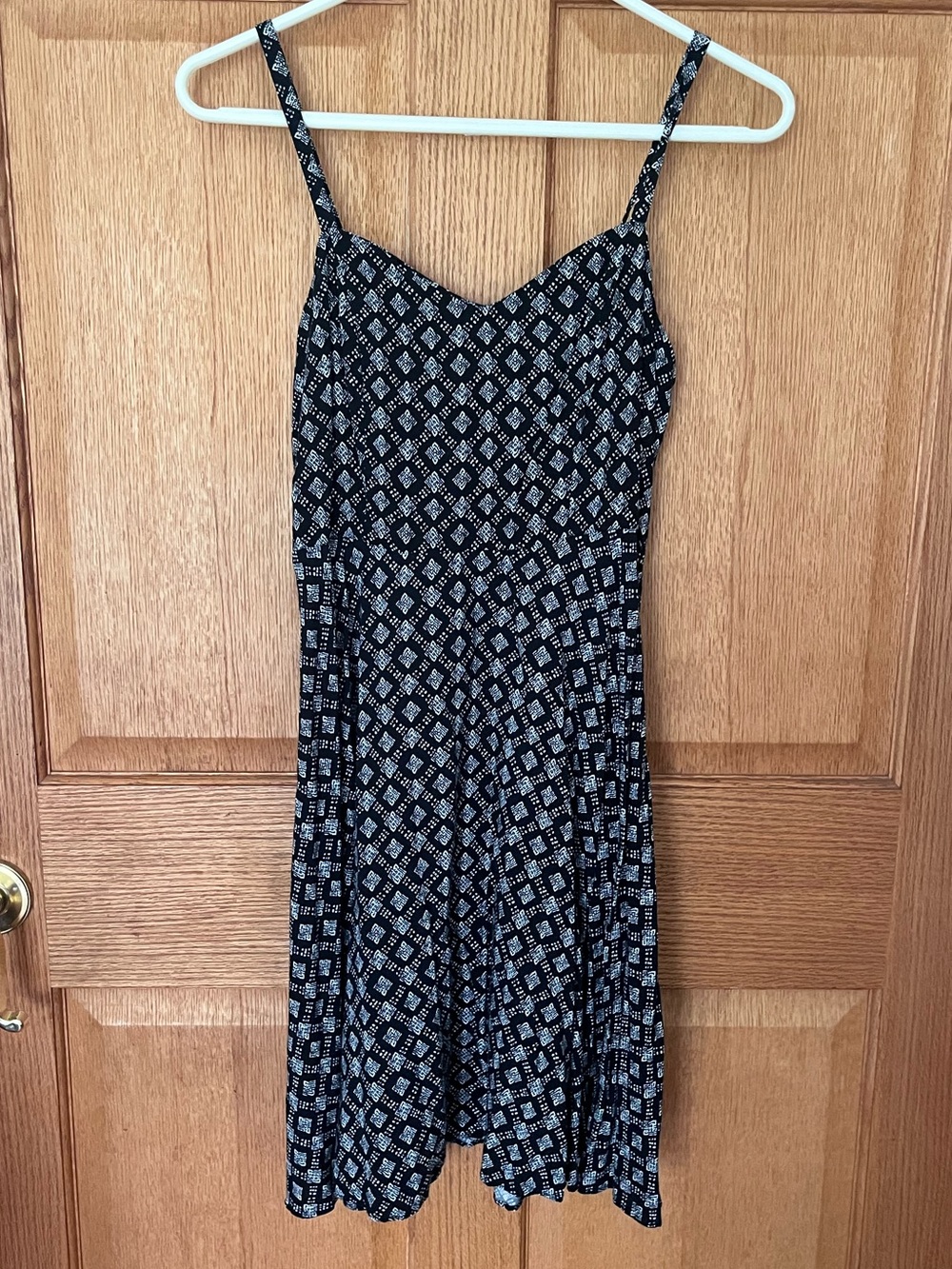 Old navy Black Patterned Spaghetti-Strap fit& flare Sundress